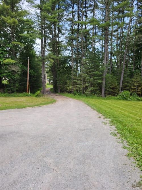 739 State Route 42, Sparrow Bush, NY, 12780-5526 | Card Image