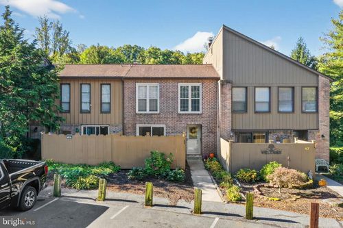 48 Winged Foot Dr, READING, PA, 19607-3410 | Card Image