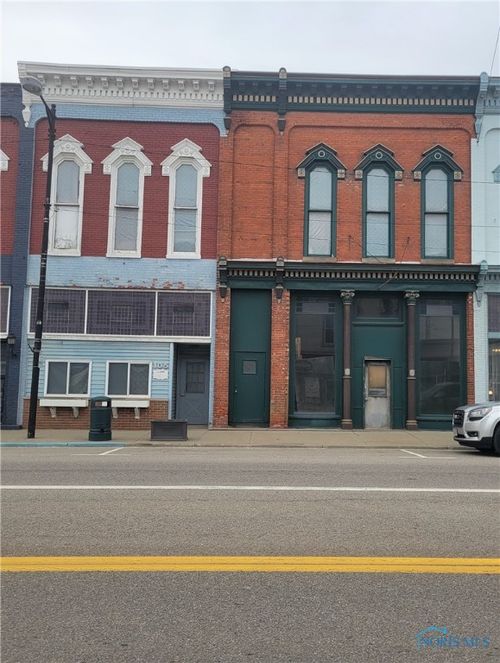 105 W Main Street, Fayette, OH, 43521 | Card Image