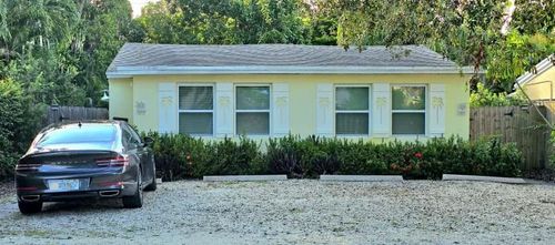 1215 Ne 13th Ave, Fort Lauderdale, FL, 33304-2213 | Card Image