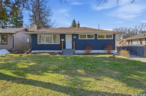 245 Orchard Cres, Regina, SK, S4S5B9 | Card Image