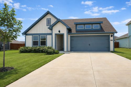 2310 Hydrangea Dr, Pilot Point, TX, 76258-2079 | Card Image