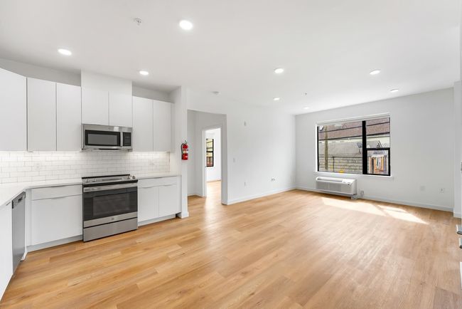 406 - 175 W 7 Th St, House other with 1 bedrooms, 1 bathrooms and null parking in Bayonne NJ | Image 5
