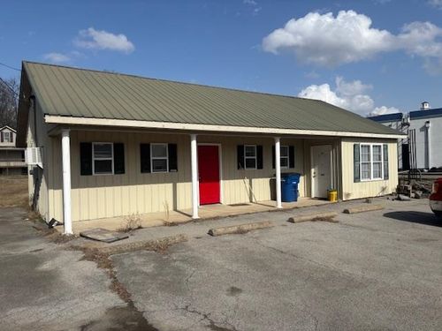 1418 W Reservoir Ave, Central City, KY, 42330-1923 | Card Image