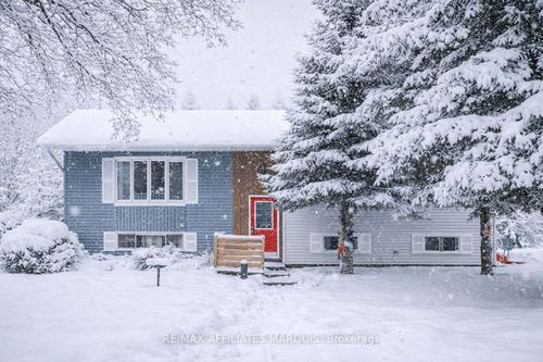 222 Townline Rd, Lombardy, ON, K0G1L0 | Card Image