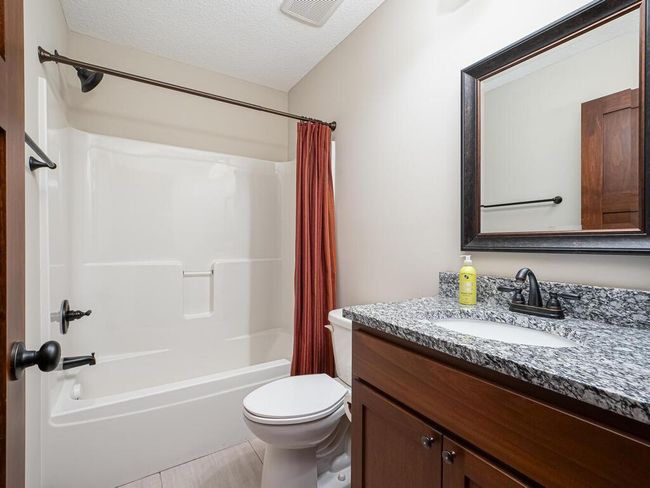 20867 Hardwood Rd N Forest Lake MN 55025 USA-026-024-Bathroom-MLS_Size.jpg | Image 26