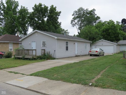 470 N Pine St, Morgantown, IN, 46160-9730 | Card Image