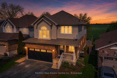 124 Gibbons Dr, Fergus, ON, N1M3W2 | Card Image