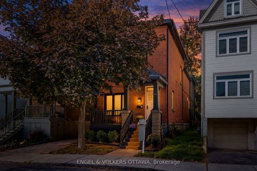41 Ivy Cres, Ottawa, ON, K1M1Y1 | Card Image