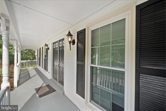 6112 Hillview Ct, House other with 5 bedrooms, 4 bathrooms and null parking in MANASSAS VA | Image 6