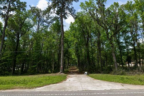 18864 N Highway 329, Micanopy, FL, 32667-8125 | Card Image