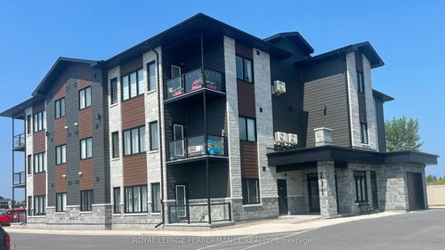 271 Belfort St, Embrun, ON, K0A1W0 | Card Image