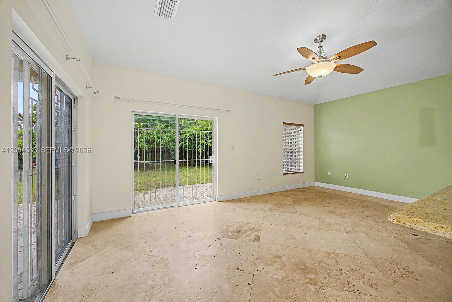 Residential Lease in Florida City 4