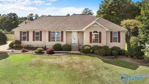 85 Rachael Ln, Hokes Bluff, AL, 35903-4982 | Card Image