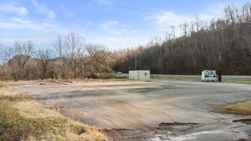 1821 Ashland Rd, Greenup, KY, 41144-1211 | Card Image