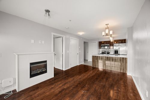 503-22318 Lougheed Highway, Maple Ridge, BC, V2X2T4 | Card Image