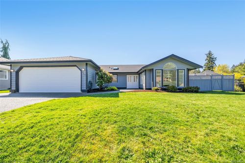 704 Sutton Pl, Qualicum Beach, BC, V9K2B9 | Card Image