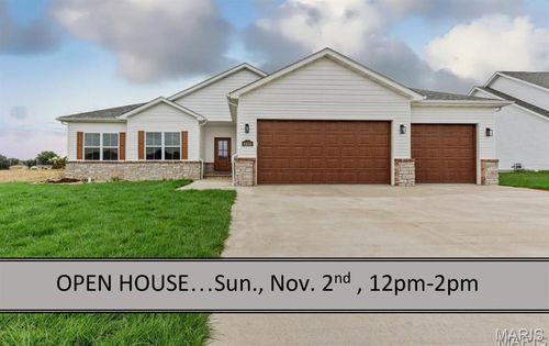 8458 Herrick Park Dr, Troy, IL, 62294-1160 | Card Image