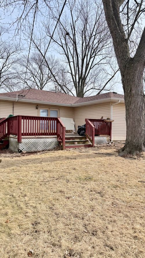 927 Westshire Dr, Joliet, IL, 60435-3848 | Card Image