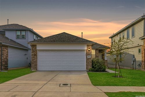 9532 Griffith Run, Converse, TX, 78109-4501 | Card Image