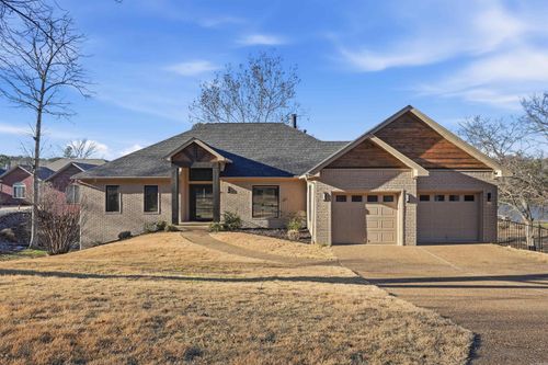 170 Lake Forest Shores Dr, Hot Springs, AR, 71913-8993 | Card Image