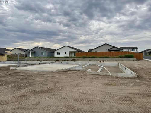 516 Arthur St, Umatilla, OR, 97882-2042 | Card Image