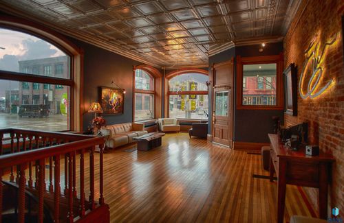 335 N Main Ave Avenue, Sioux Falls, SD, 57104 | Card Image