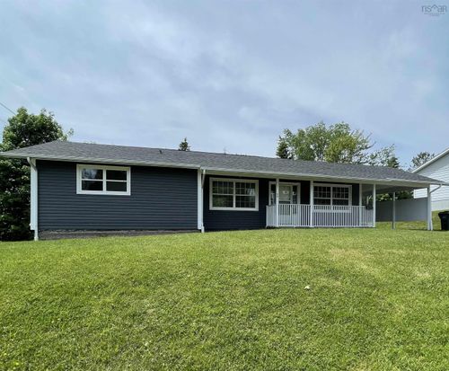 34 Greening Dr, Antigonish, NS, B2G1R2 | Card Image