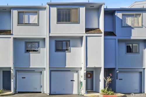 18005 Sunol Rd, Hayward, CA, 94541-4631 | Card Image