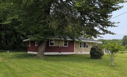 69034 42nd Ave, Covert, MI, 49043-8747 | Card Image