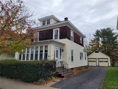 22 Slawson St, Dolgeville, NY, 13329-1237 | Card Image