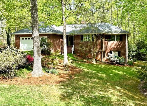 2649 Hickory Dr, Asheboro, NC, 27205-1669 | Card Image