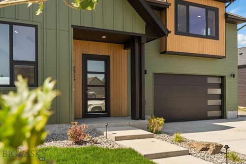 2869 S 31st Ave, Bozeman, MT, 59718-3798 | Card Image