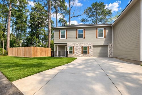 1100 Mann Road, Conroe, TX, 77303 | Card Image