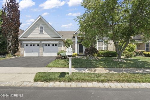 93 Country Club Dr, Monroe, NJ, 08831-8834 | Card Image