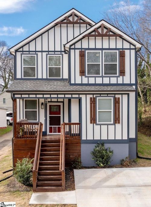 108 Averill St, Greenville, SC, 29601-4114 | Card Image