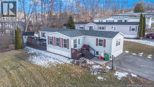 56 Macintosh St, Fredericton, NB, E3C2M9 | Card Image