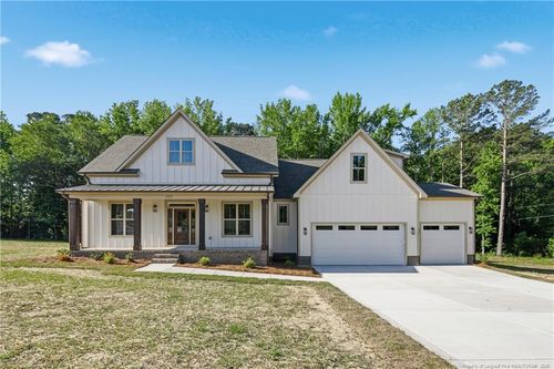 7937 Julian Rd, Dunn, NC, 28334-4053 | Card Image