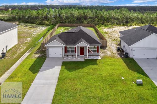 110 Nobles Dr, Ludowici, GA, 31316-3573 | Card Image