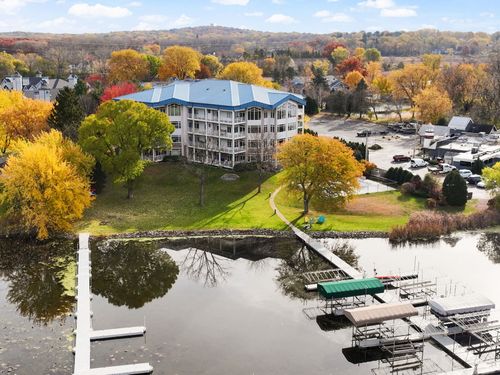 104-5355 Hansons Landing, Westport, WI, 53704 | Card Image