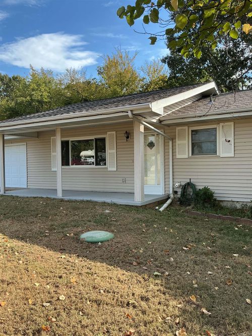 25 Su Ln, Mountain Home, AR, 72653-5439 | Card Image