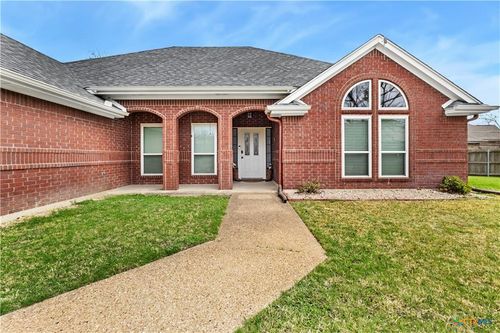 1711 Lynx Cir, Harker Heights, TX, 76548-5605 | Card Image