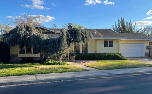 750 Coralwood Road, Modesto, CA, 95356 | Card Image