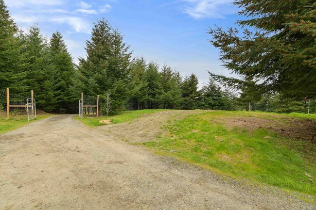 488 Mckercher Road, House other with 5 bedrooms, 3 bathrooms and 4 parking in Mayne Island BC | Image 40