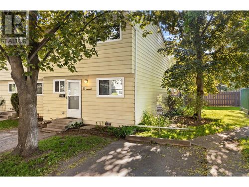 11-1153 Bernard Ave, Kelowna, BC, V1Y6R3 | Card Image
