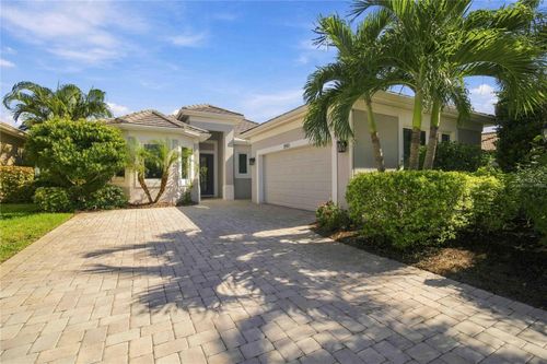 5003 Tobermory Way, BRADENTON, FL, 34211-8452 | Card Image