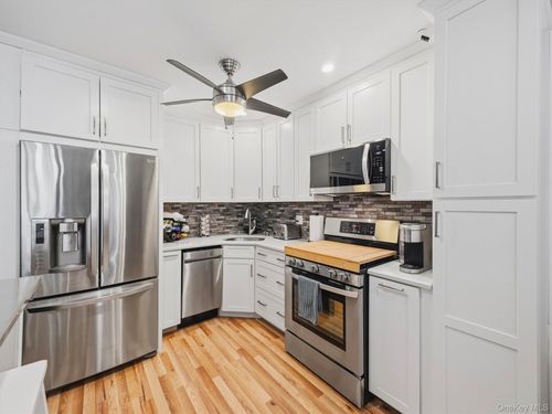316-316 Parkside Dr, Suffern, NY, 10901-7856 | Card Image