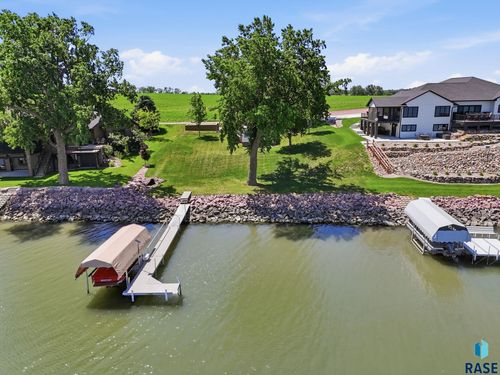 5471 S Shore Dr Drive, Chester, SD, 57016 | Card Image