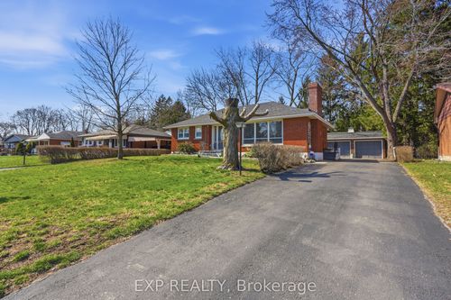 117 Laurentian Dr N, London, ON, N5W1P1 | Card Image