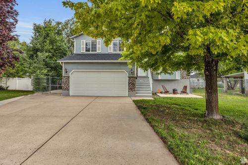 5791 S 3260 W, Roy, UT, 84067-9101 | Card Image